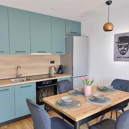 Comfort 2 Bedroom Apartment 10Min Walk From Center And Beach Split Exteriör bild