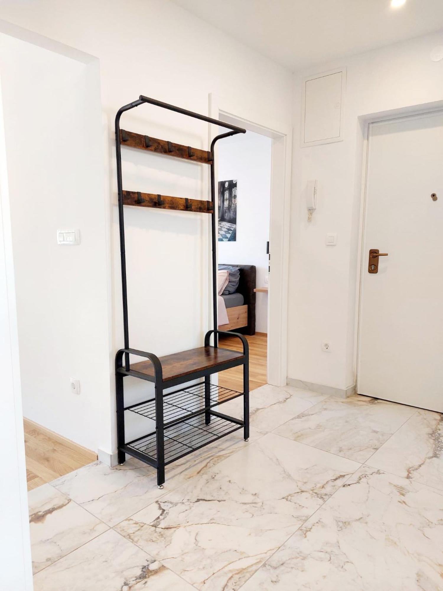 Comfort 2 Bedroom Apartment 10Min Walk From Center And Beach Split Exteriör bild