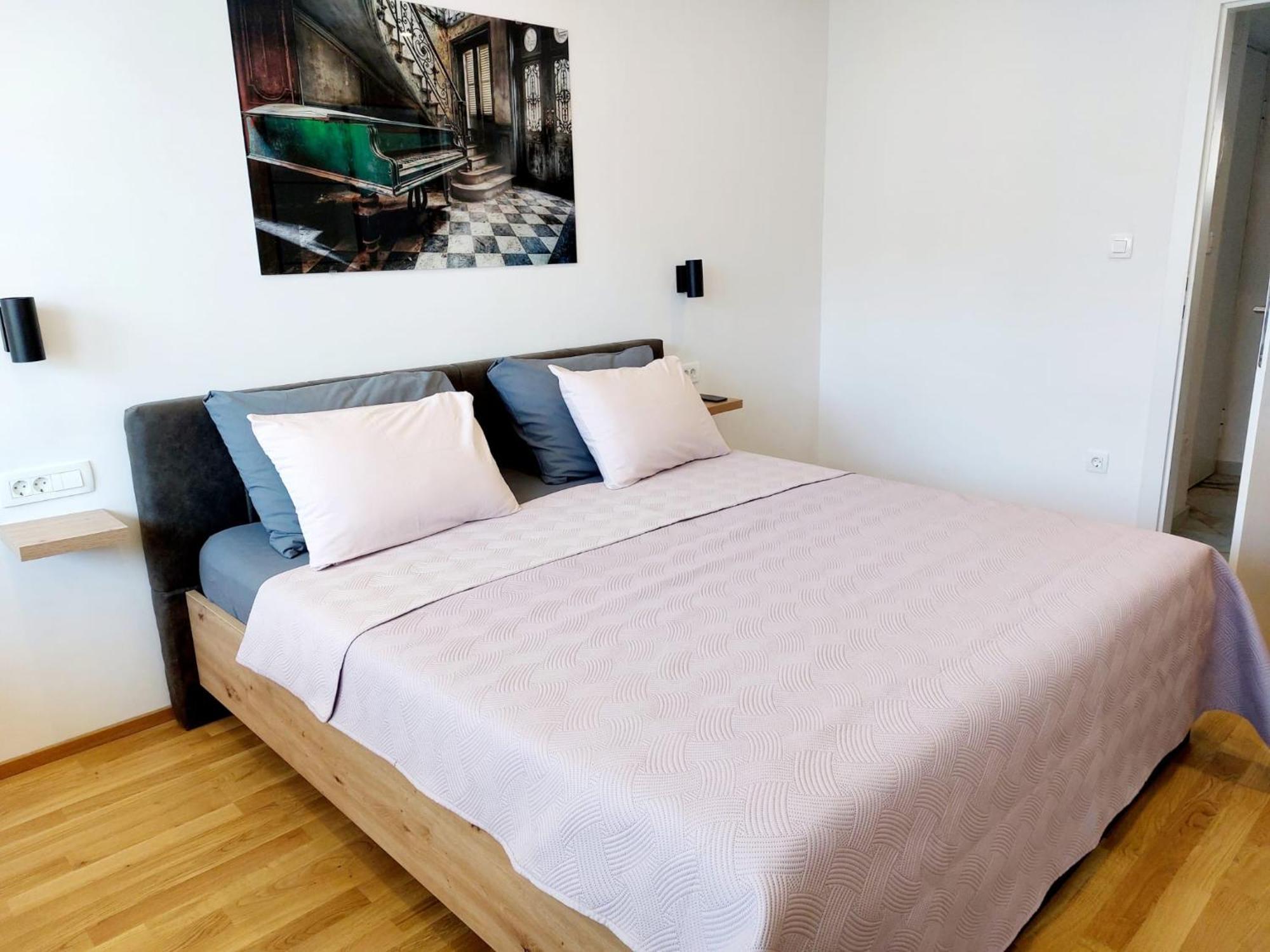 Comfort 2 Bedroom Apartment 10Min Walk From Center And Beach Split Exteriör bild