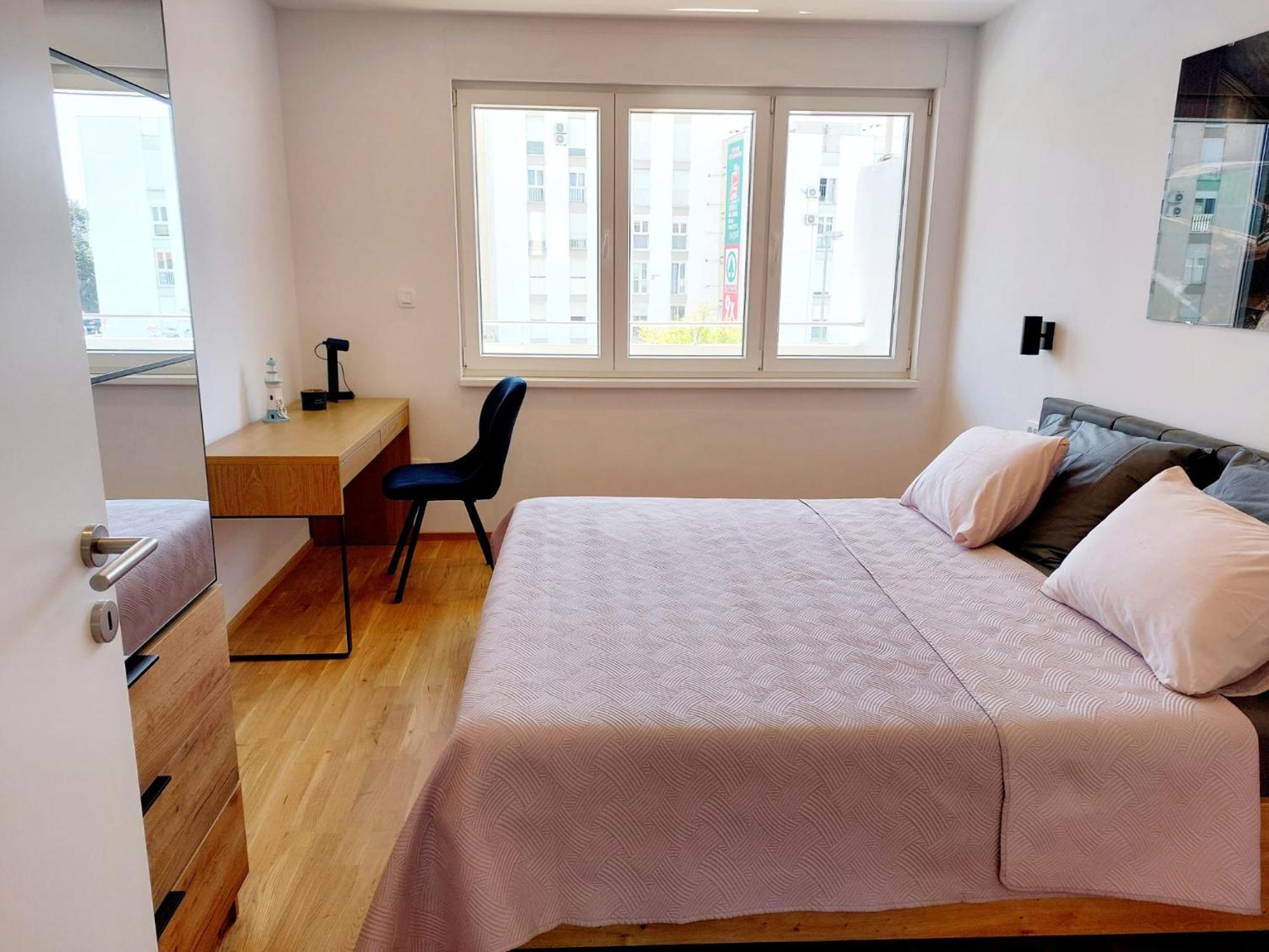 Comfort 2 Bedroom Apartment 10Min Walk From Center And Beach Split Exteriör bild